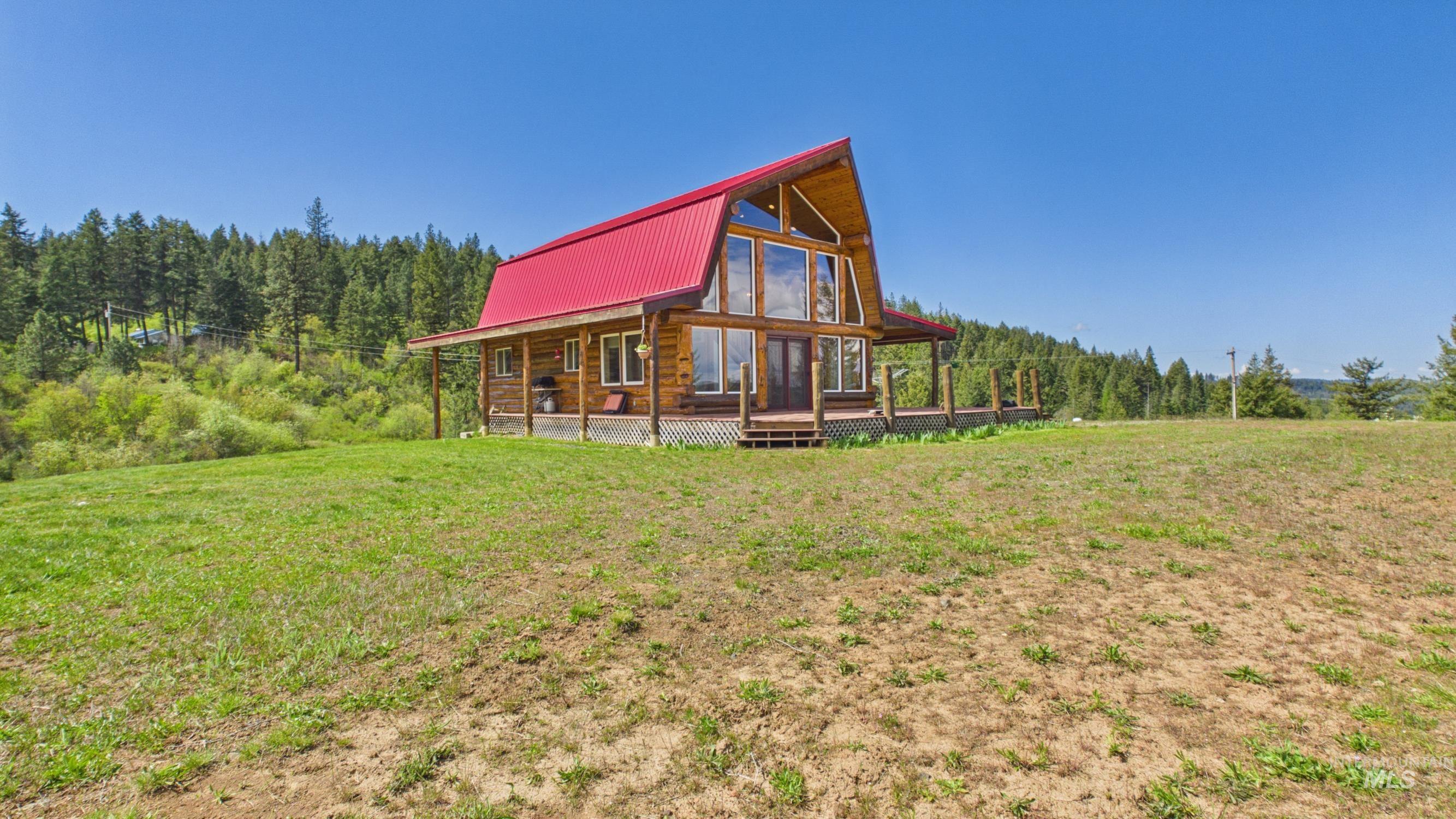706 Canyon Rim Lane, Orofino, Idaho 83544, 3 Bedrooms, 2 Bathrooms, Residential For Sale, Price $555,000, 98984514