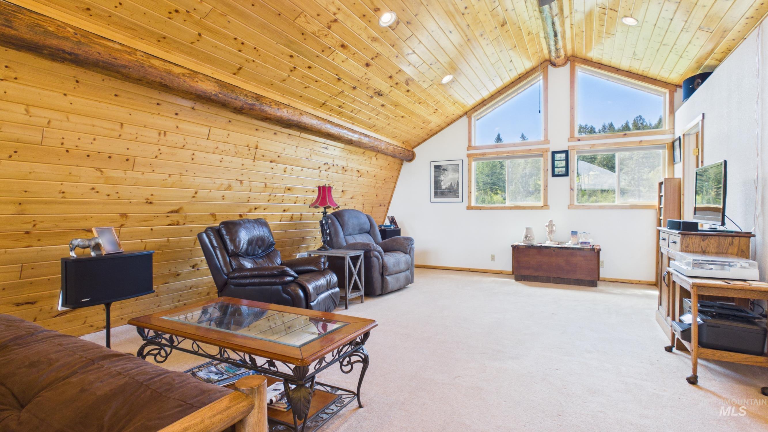 706 Canyon Rim Lane, Orofino, Idaho 83544, 3 Bedrooms, 2 Bathrooms, Residential For Sale, Price $555,000, 98984514