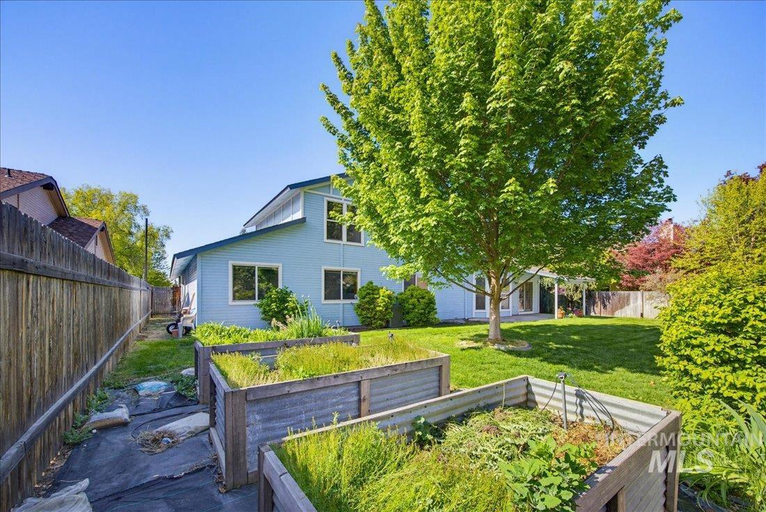 9950 W Alliance, Boise, Idaho 83704, 4 Bedrooms, 2.5 Bathrooms, Residential For Sale, Price $575,000, 98984516
