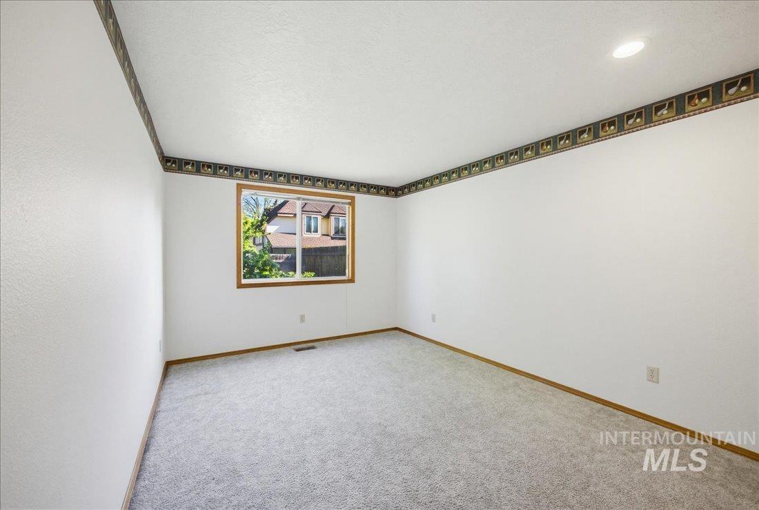 9950 W Alliance, Boise, Idaho 83704, 4 Bedrooms, 2.5 Bathrooms, Residential For Sale, Price $575,000, 98984516