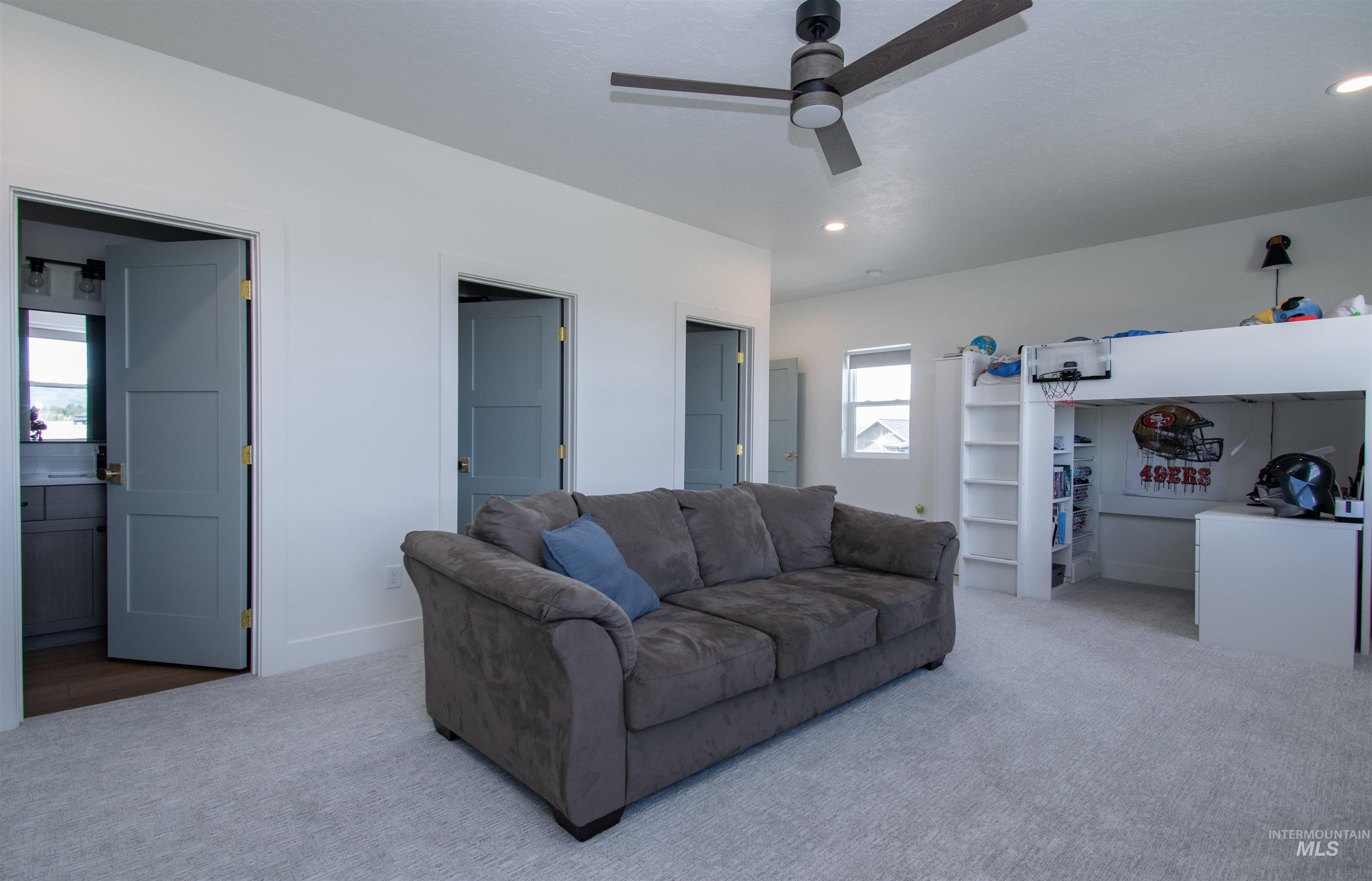 44 Big Moose rd, McCall, Idaho 83638, 4 Bedrooms, 4.5 Bathrooms, Residential For Sale, Price $1,649,000, 98984521