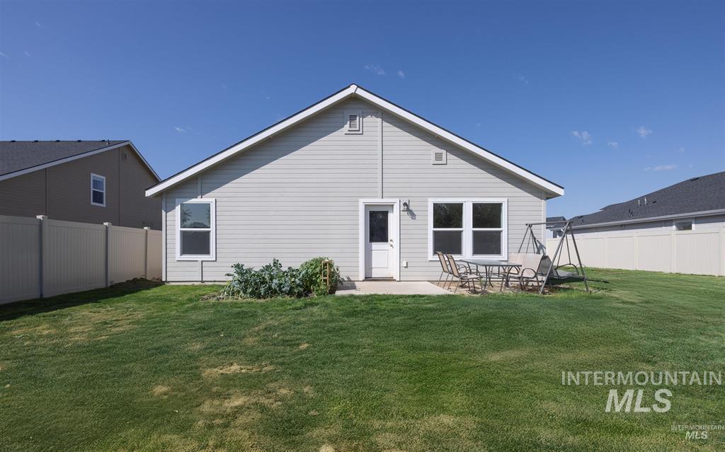 3422 E Mossy Oak Dr, Nampa, Idaho 83686, 3 Bedrooms, 2 Bathrooms, Residential For Sale, Price $385,000,MLS 98984531