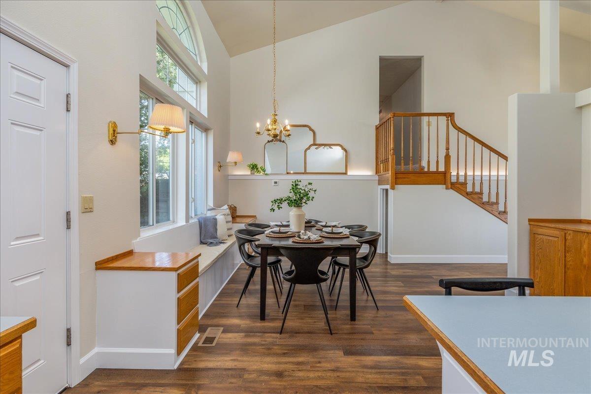 500 Stillwell Dr., Eagle, Idaho 83616, 5 Bedrooms, 3 Bathrooms, Residential For Sale, Price $1,399,900, 98984541
