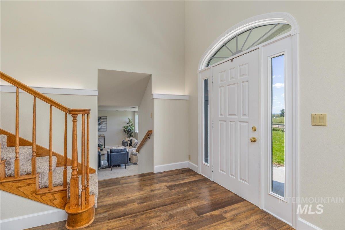 500 Stillwell Dr., Eagle, Idaho 83616, 5 Bedrooms, 3 Bathrooms, Residential For Sale, Price $1,399,900, 98984541
