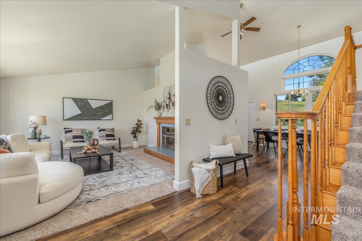 500 Stillwell Dr., Eagle, Idaho 83616, 5 Bedrooms, 3 Bathrooms, Residential For Sale, Price $1,399,900, 98984541