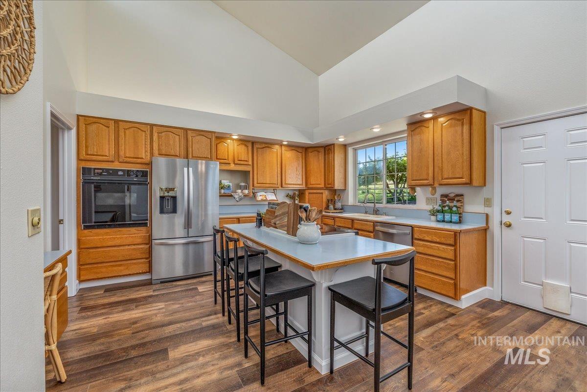 500 Stillwell Dr., Eagle, Idaho 83616, 5 Bedrooms, 3 Bathrooms, Residential For Sale, Price $1,399,900, 98984541