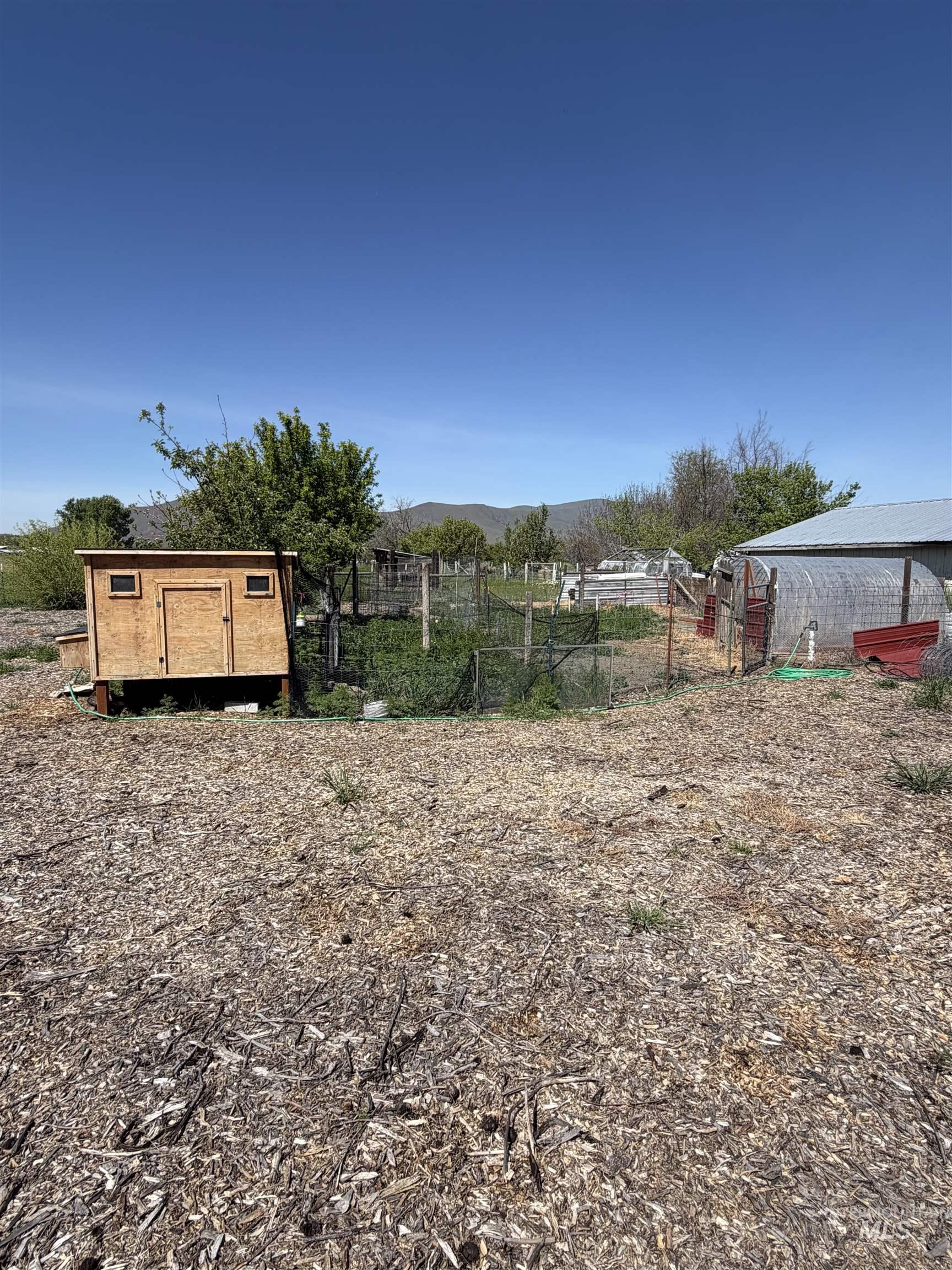 875 Eaton Rd, Weiser, Idaho 83672, 3 Bedrooms, 2 Bathrooms, Residential For Sale, Price $414,900, 98984543