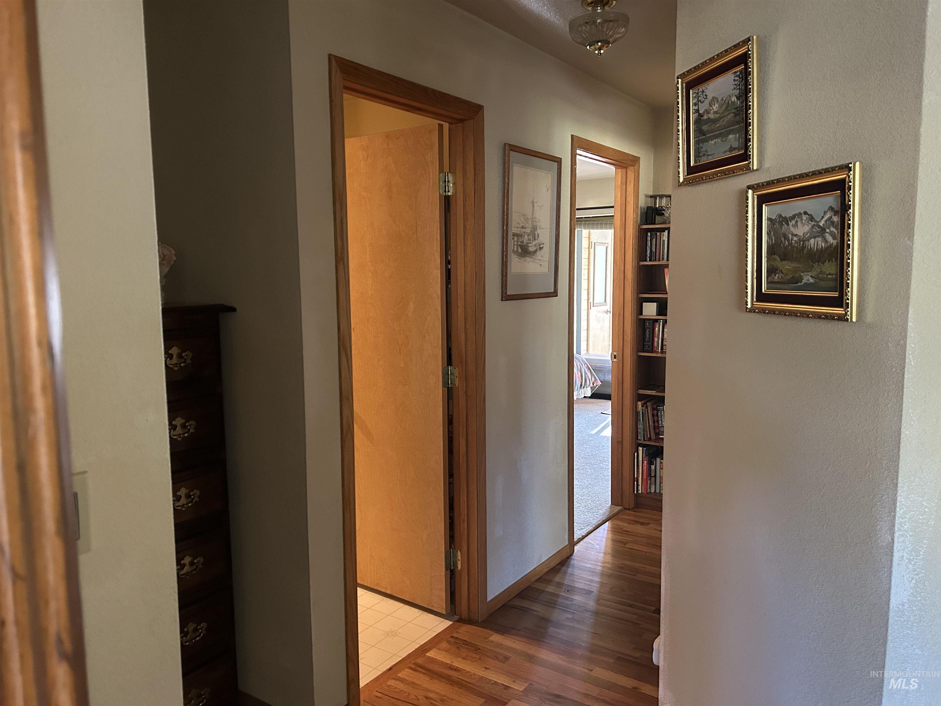 17 Bransons Dr, Lowman, Idaho 83637, 2 Bedrooms, 1 Bathroom, Residential For Sale, Price $585,000, 98984548