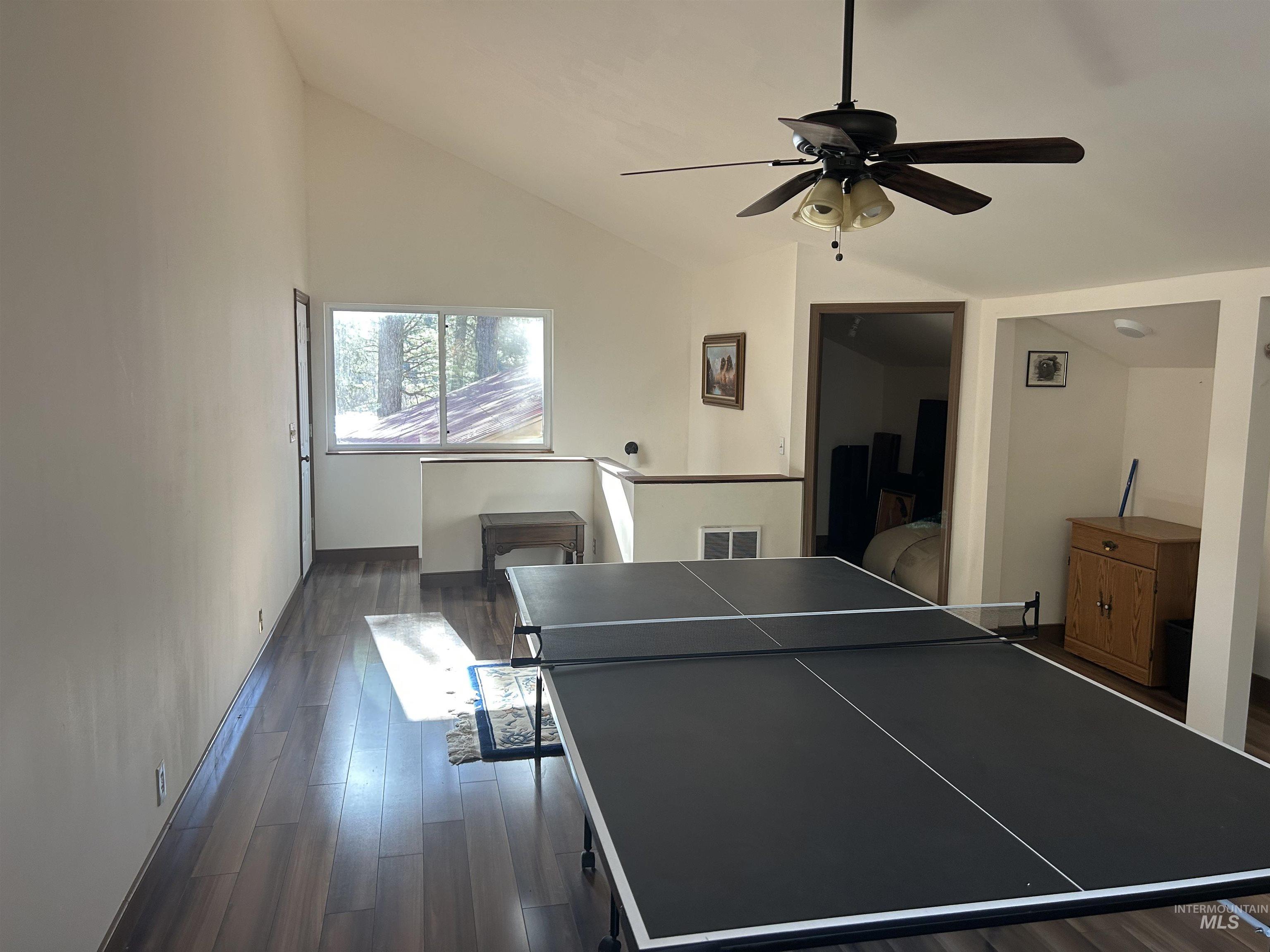 17 Bransons Dr, Lowman, Idaho 83637, 2 Bedrooms, 1 Bathroom, Residential For Sale, Price $625,000, 98984548