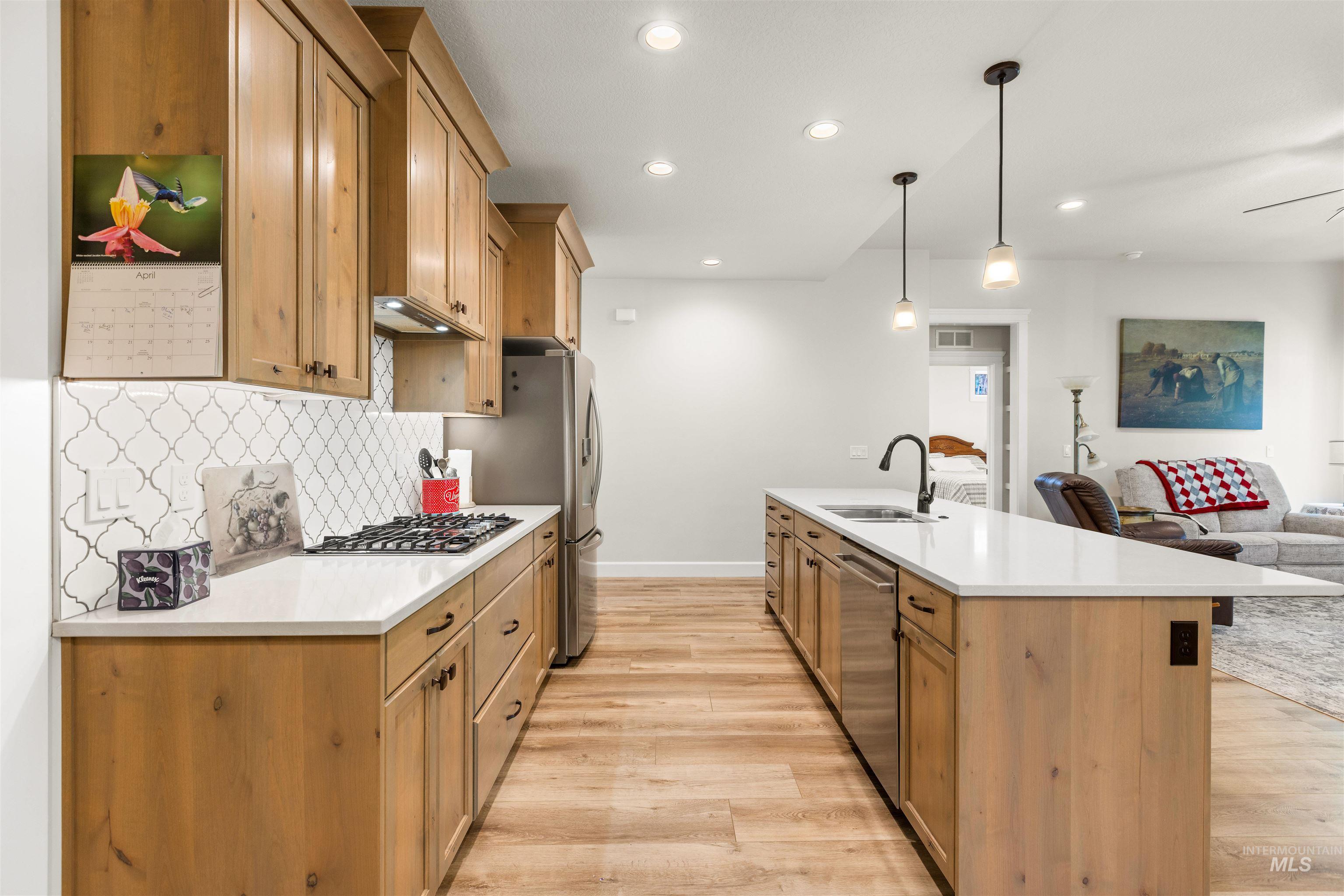 675 W Cedarburg Dr, Meridian, Idaho 83642-2602, 4 Bedrooms, 3 Bathrooms, Residential For Sale, Price $650,000,MLS 98984553