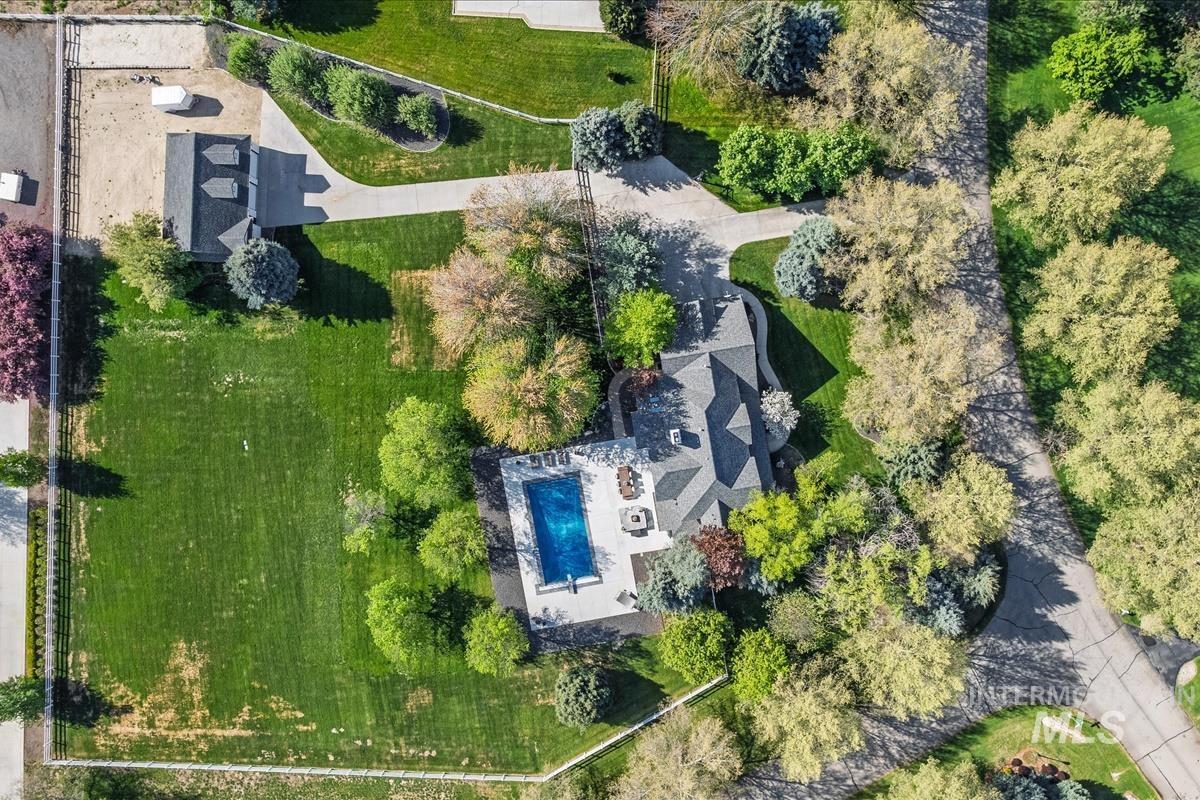 1436 N Chaucer, Eagle, Idaho 83616, 4 Bedrooms, 3.5 Bathrooms, Residential For Sale, Price $2,000,000, 98984555