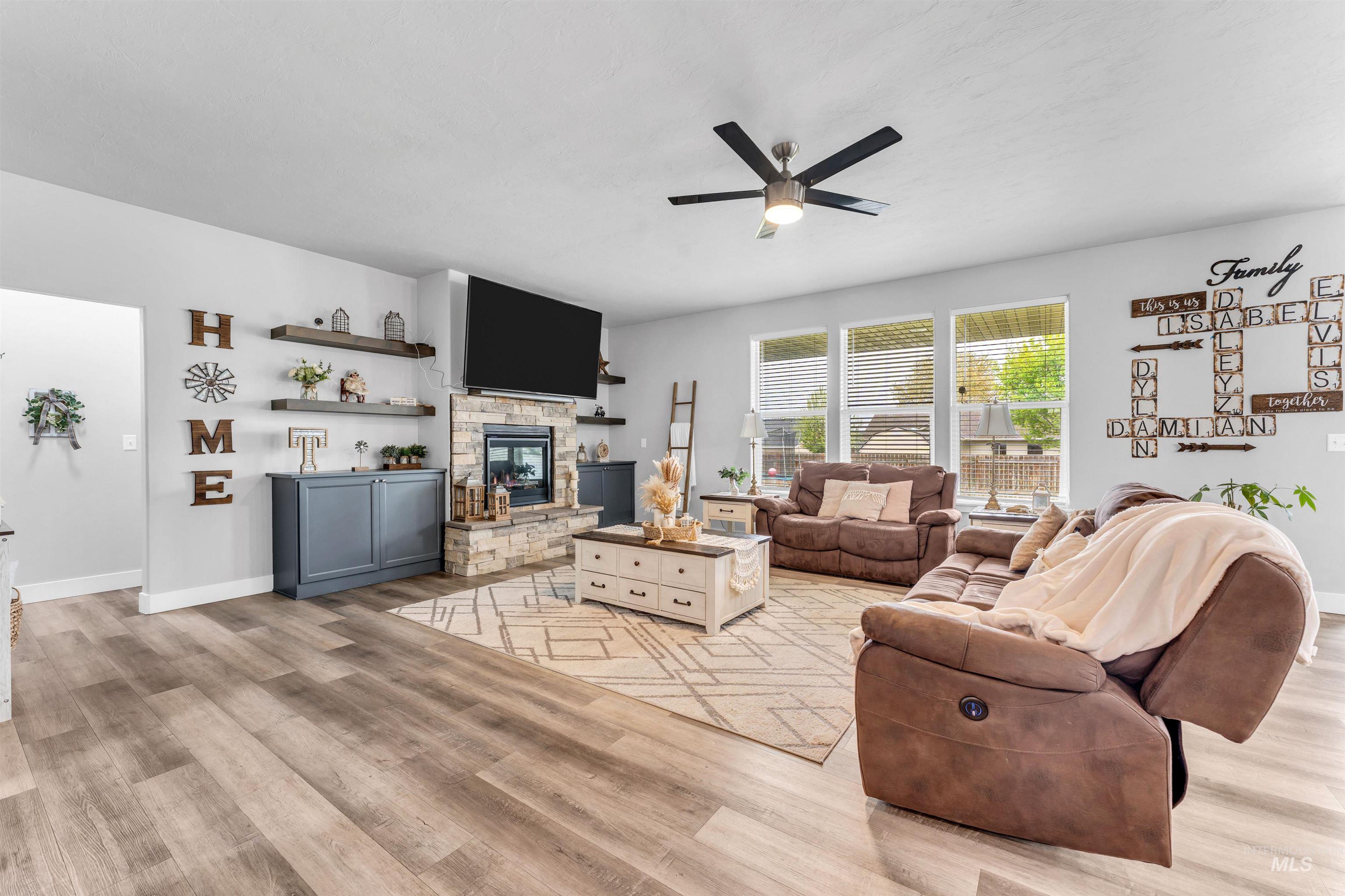 1517 N Birch St, Jerome, Idaho 83338, 3 Bedrooms, 2 Bathrooms, Residential For Sale, Price $474,900, 98984558