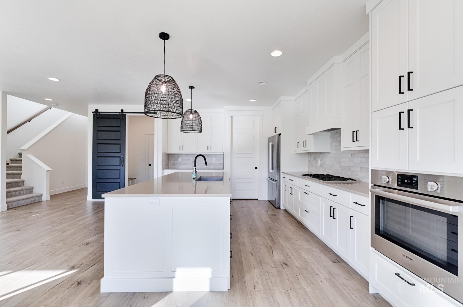 6216 S Wayland Way, Meridian, Idaho 83642, 4 Bedrooms, 2.5 Bathrooms, Residential For Sale, Price $585,000,MLS 98984563