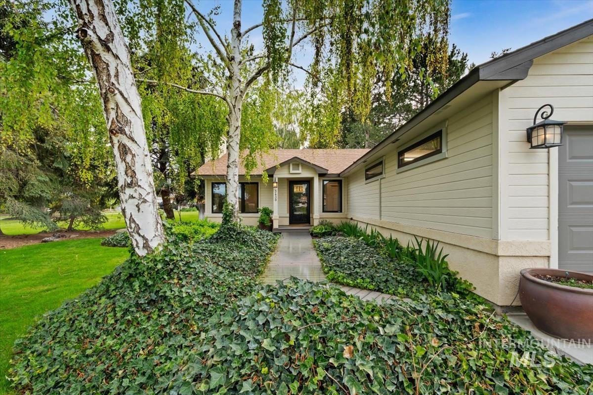 3430 Vista Dr, Nampa, Idaho 83686, 3 Bedrooms, 2 Bathrooms, Residential For Sale, Price $520,000,MLS 98984568