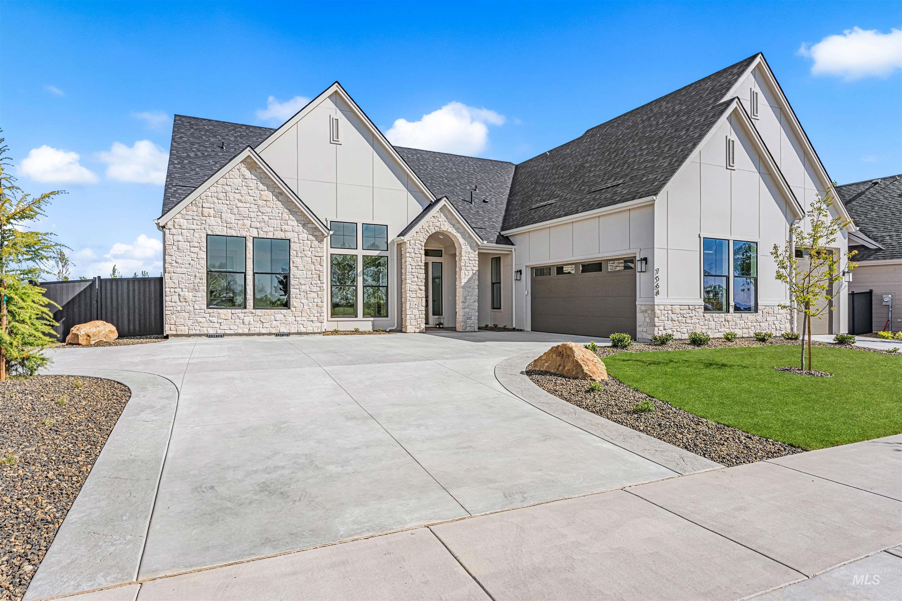 7564 W Flathead Lakes St., Eagle, Idaho 83616, 4 Bedrooms, 3.5 Bathrooms, Residential For Sale, Price $1,249,900, 98984570
