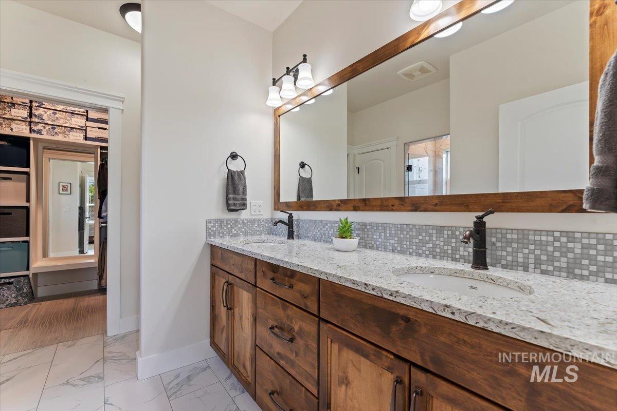 10767 W. Leilani Drive, Boise, Idaho 83709, 3 Bedrooms, 2 Bathrooms, Residential For Sale, Price $559,900,MLS 98984574