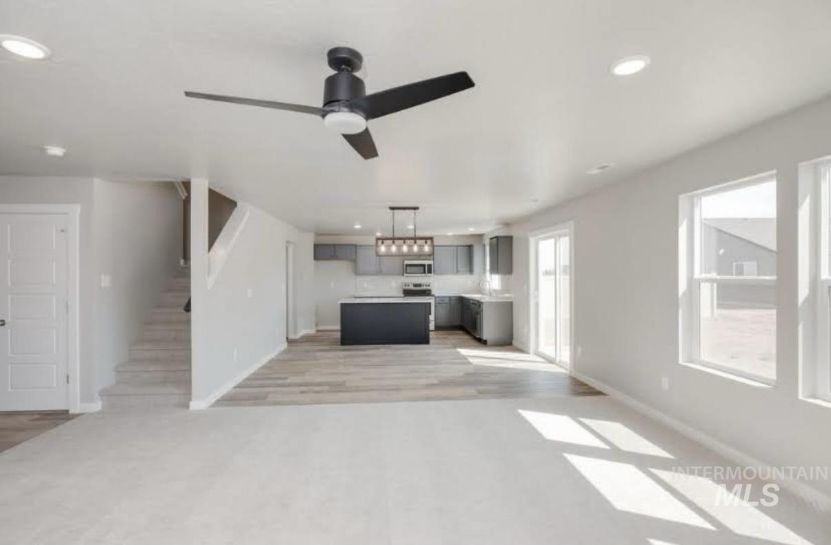 4428 N Brandy Creek Ave, Meridian, Idaho 83646, 4 Bedrooms, 2.5 Bathrooms, Residential For Sale, Price $595,000, 98984575