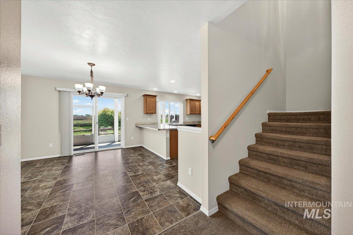 1555 Condor Dr., Middleton, Idaho 83644, 5 Bedrooms, 2.5 Bathrooms, Residential For Sale, Price $515,000,MLS 98984580