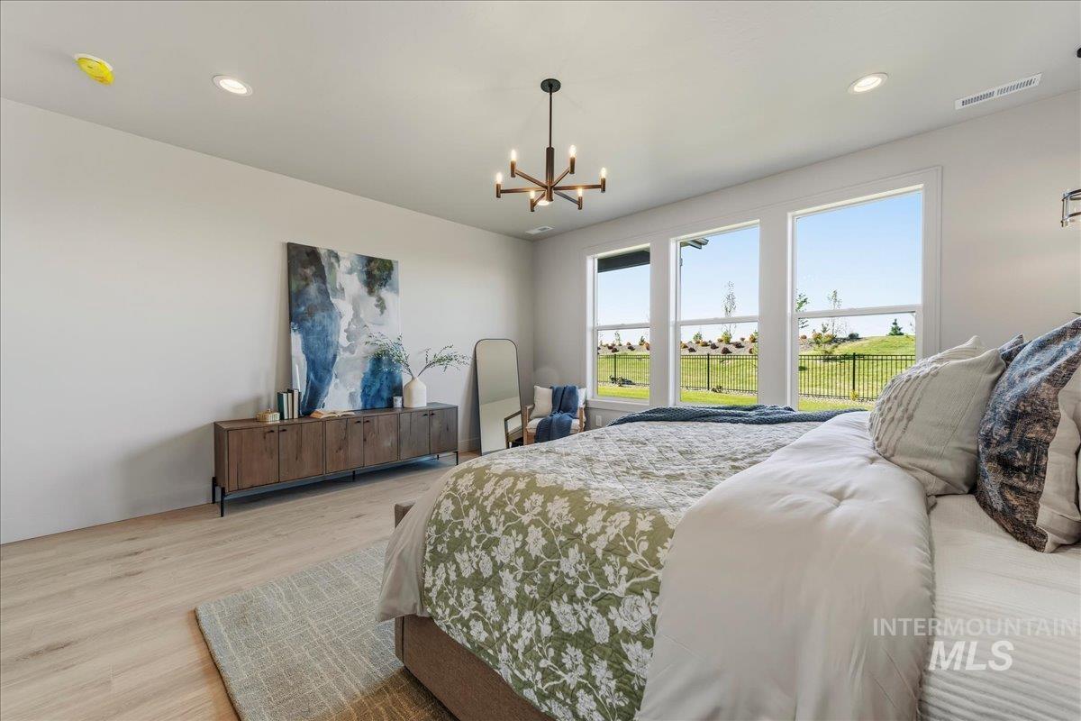 7542 W Flathead Lake St, Eagle, Idaho 83616, 4 Bedrooms, 3.5 Bathrooms, Residential For Sale, Price $1,099,900,MLS 98984581