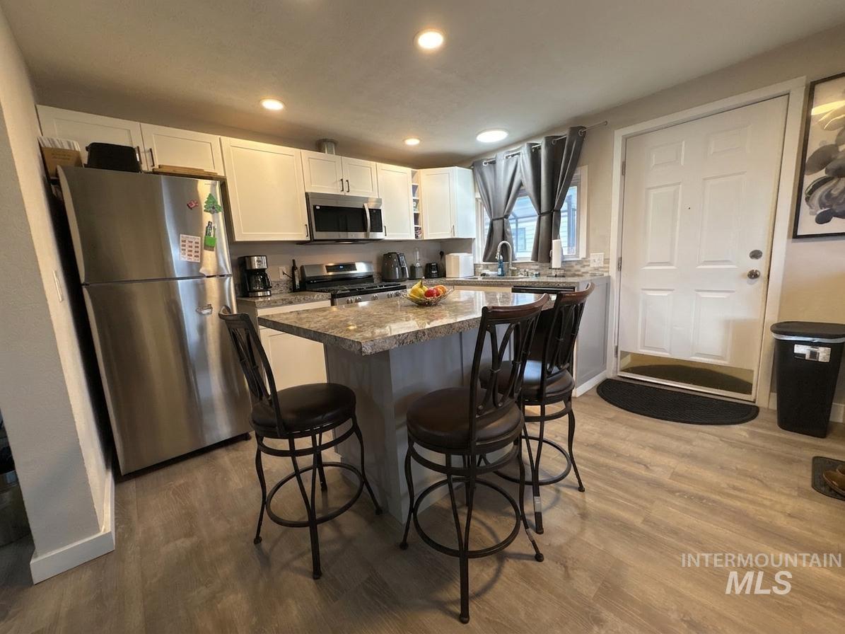 1245 American Legion Blvd, Mountain Home, Idaho 83647, 2 Bedrooms, 1 Bathroom, Residential For Sale, Price $279,000, 98984588