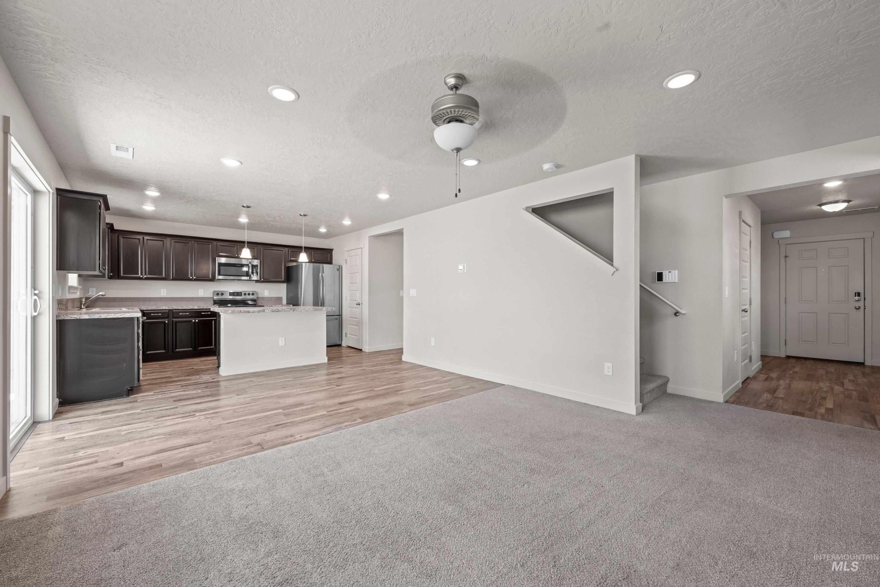 10804 W Goldenspire Dr, Boise, Idaho 83709, 3 Bedrooms, 2.5 Bathrooms, Residential For Sale, Price $460,000, 98984589