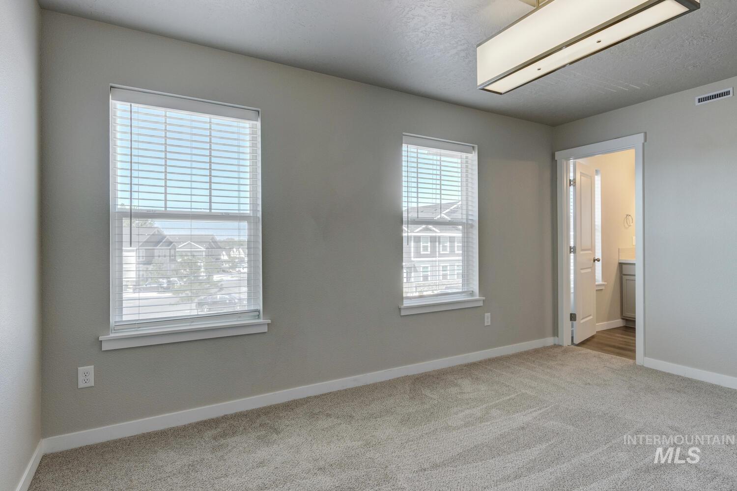 2316 E Spice Loop, Nampa, Idaho 83651, 3 Bedrooms, 3 Bathrooms, Residential For Sale, Price $329,900, 98984591