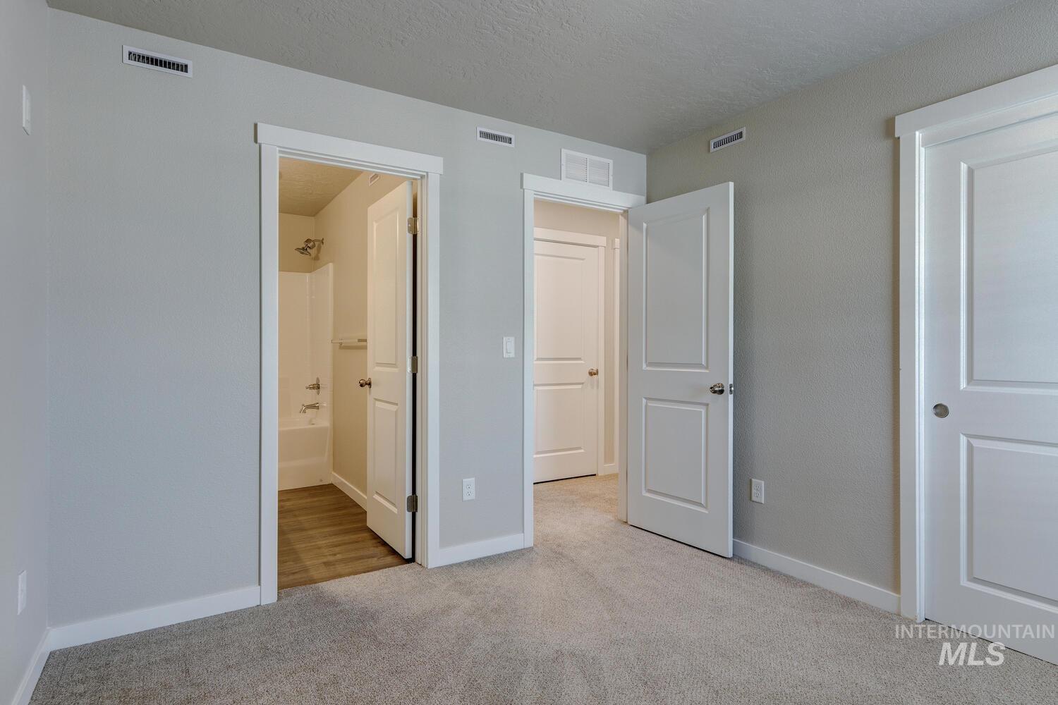 2316 E Spice Loop, Nampa, Idaho 83651, 3 Bedrooms, 3 Bathrooms, Residential For Sale, Price $329,900, 98984591