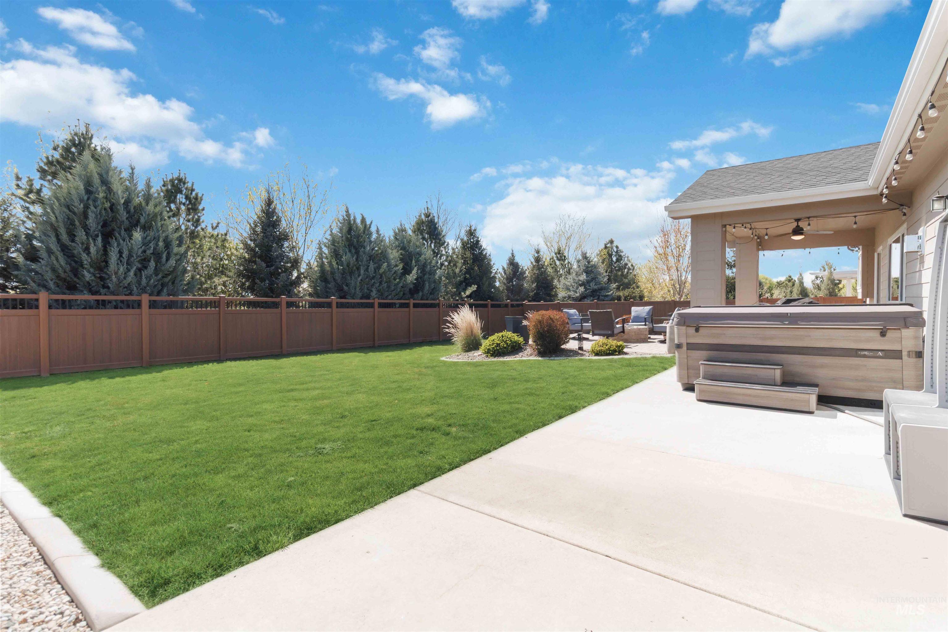 5737 W Donatella St, Eagle, Idaho 83616-7327, 4 Bedrooms, 3 Bathrooms, Residential For Sale, Price $775,000,MLS 98984596