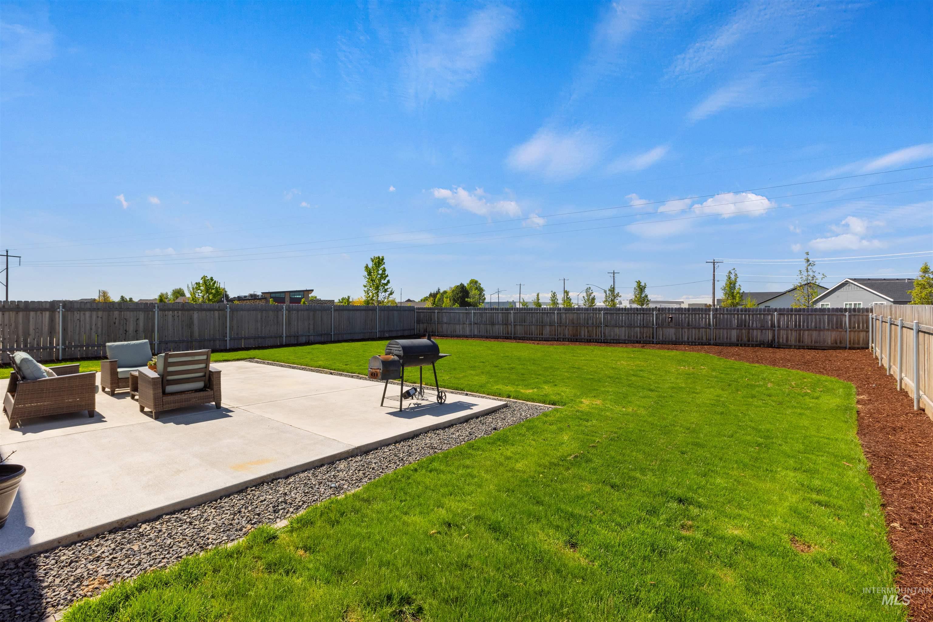 19579 Newhall Pl, Caldwell, Idaho 83605, 4 Bedrooms, 2 Bathrooms, Residential For Sale, Price $415,000,MLS 98984598