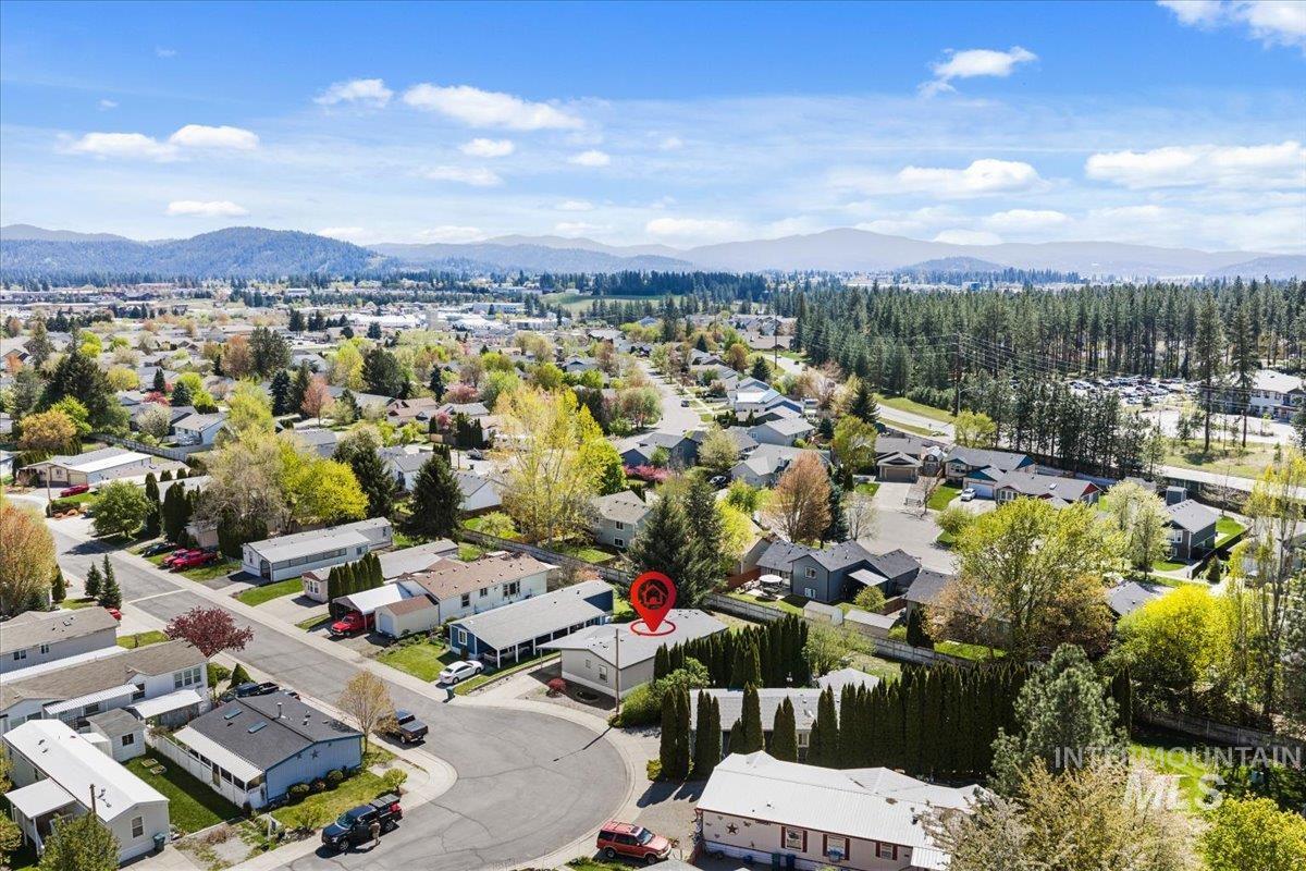 2206 W Oxford Circle, Coeur d'Alene, Idaho 83815, 3 Bedrooms, 2 Bathrooms, Residential For Sale, Price $130,000, 98984601