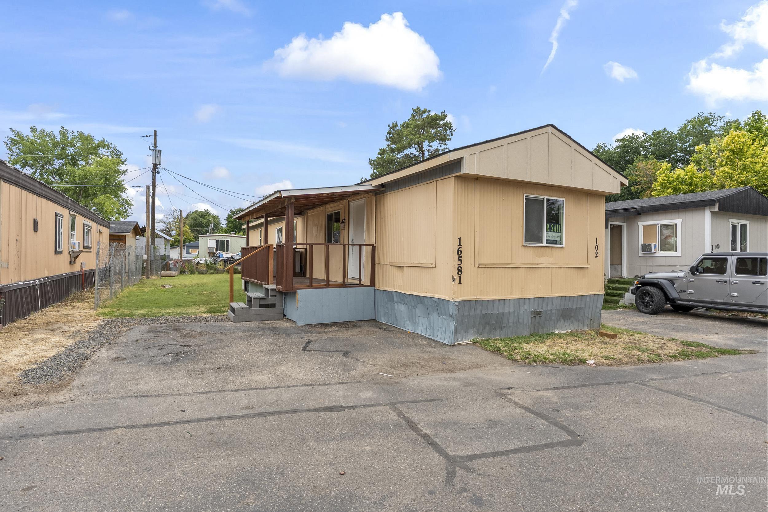 16581 N White Pine St, Caldwell, Idaho 83651, 3 Bedrooms, 1 Bathroom, Residential For Sale, Price $69,000, 98984604