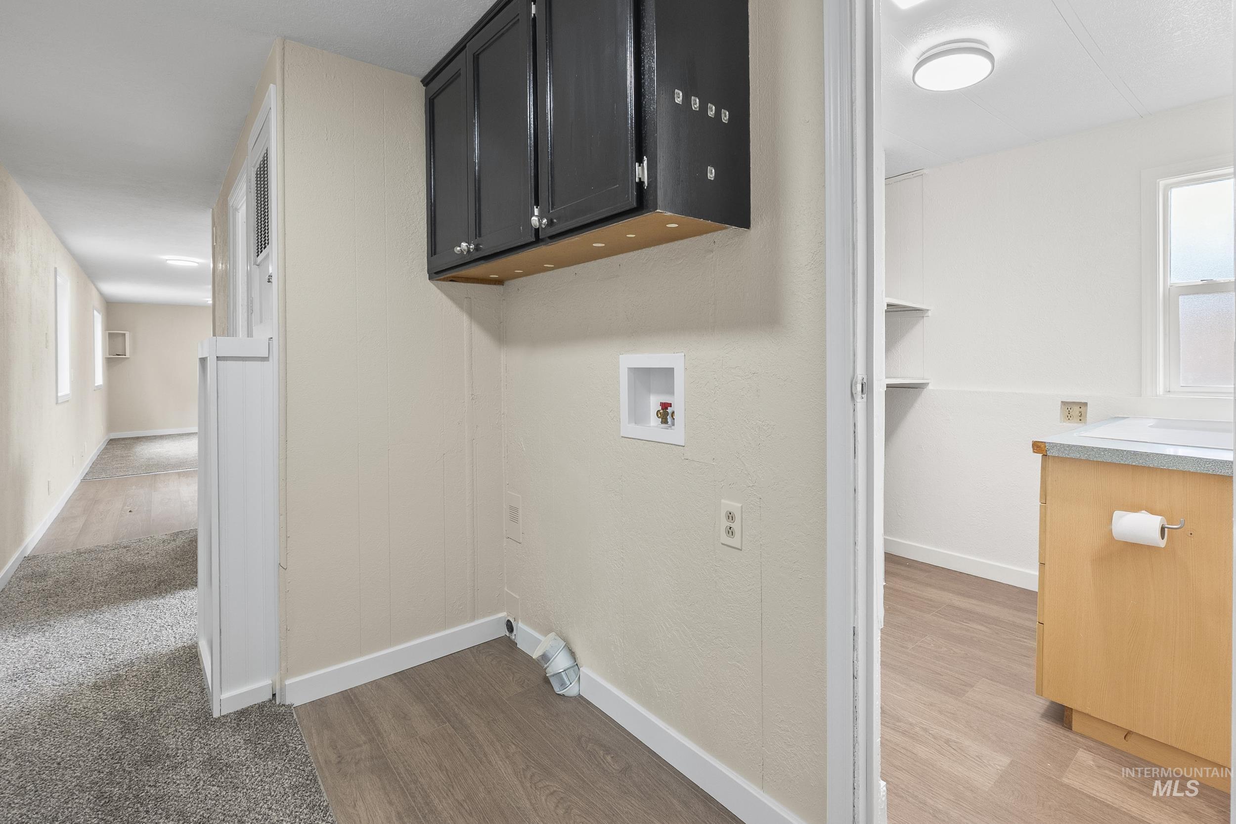 16581 N White Pine St, Caldwell, Idaho 83651, 3 Bedrooms, 1 Bathroom, Residential For Sale, Price $69,000, 98984604