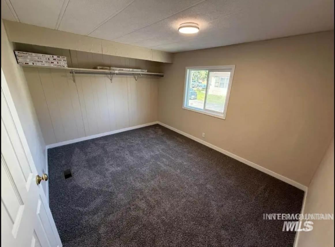 16581 N White Pine St, Caldwell, Idaho 83651, 3 Bedrooms, 1 Bathroom, Residential For Sale, Price $75,000, 98984604