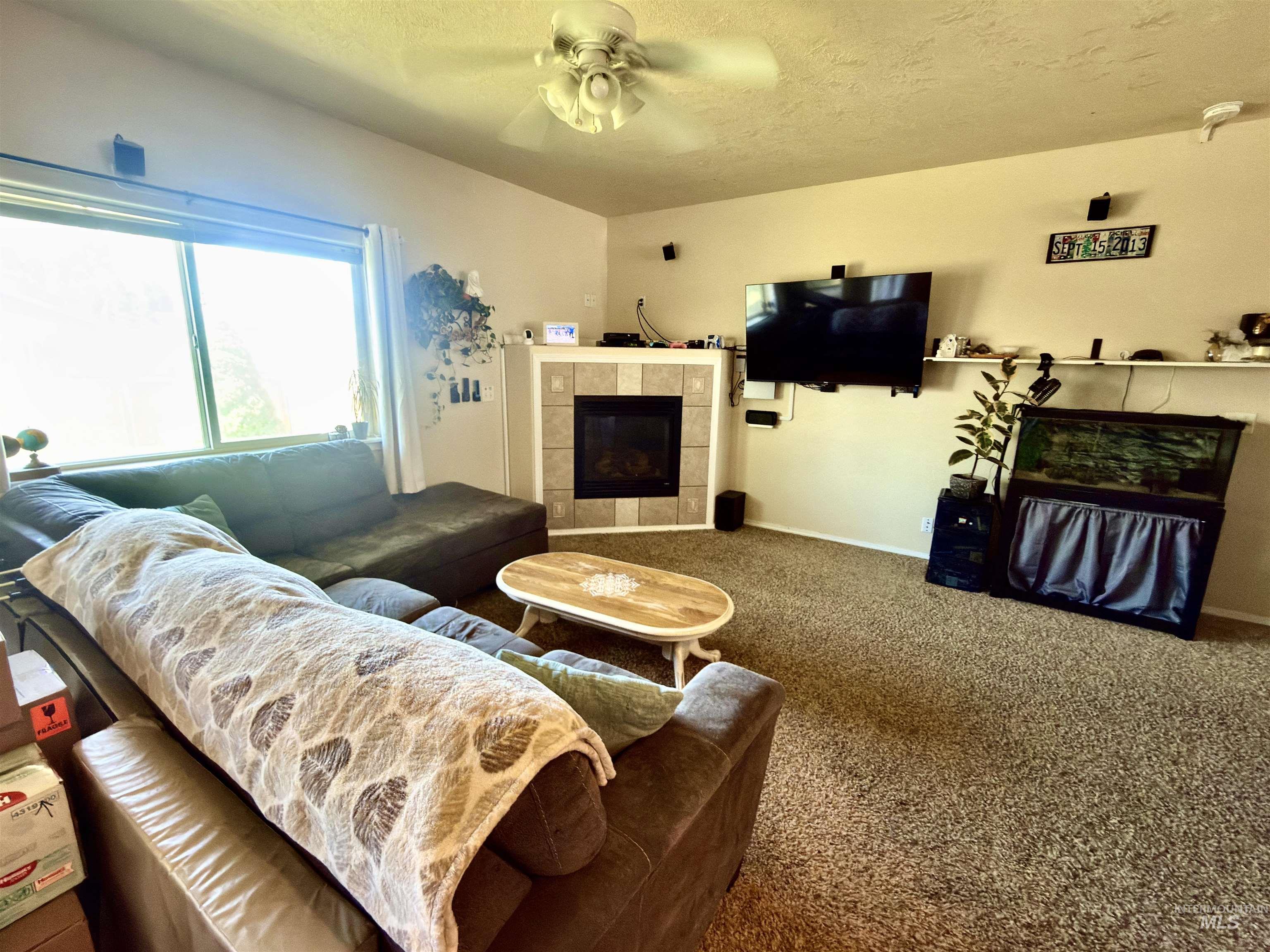445 NW Jerome, Mountain Home, Idaho 83647, 3 Bedrooms, 2 Bathrooms, Residential For Sale, Price $375,000,MLS 98984605