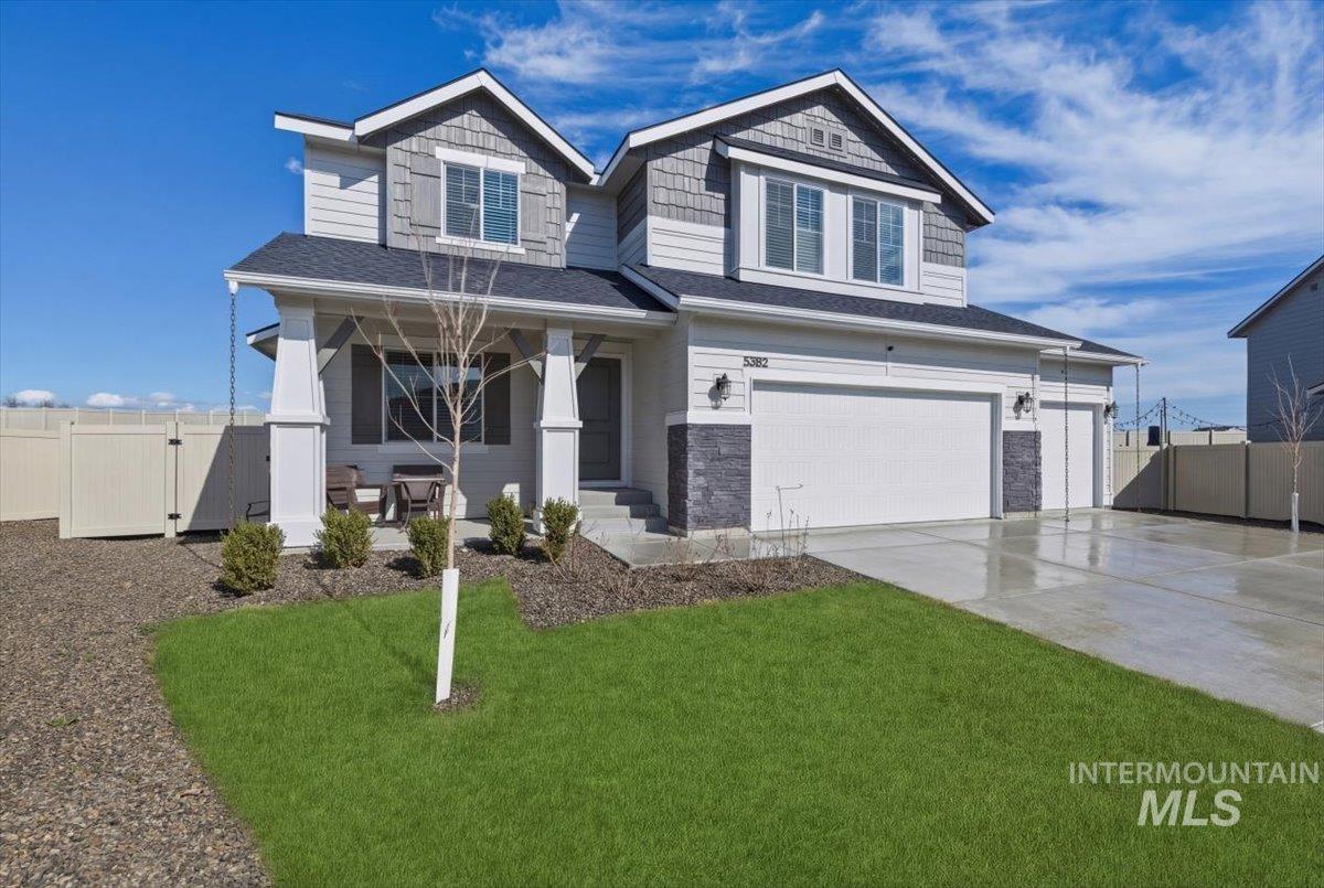 5392 S Memory Place, Meridian, Idaho 83642, 5 Bedrooms, 2.5 Bathrooms, Residential For Sale, Price $599,000,MLS 98984608