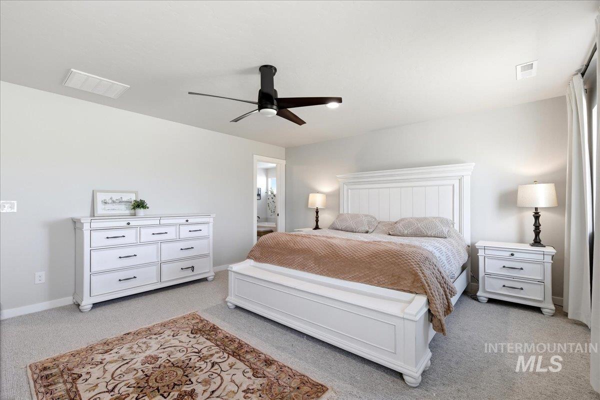5392 S Memory Place, Meridian, Idaho 83642, 5 Bedrooms, 2.5 Bathrooms, Residential For Sale, Price $599,000,MLS 98984608
