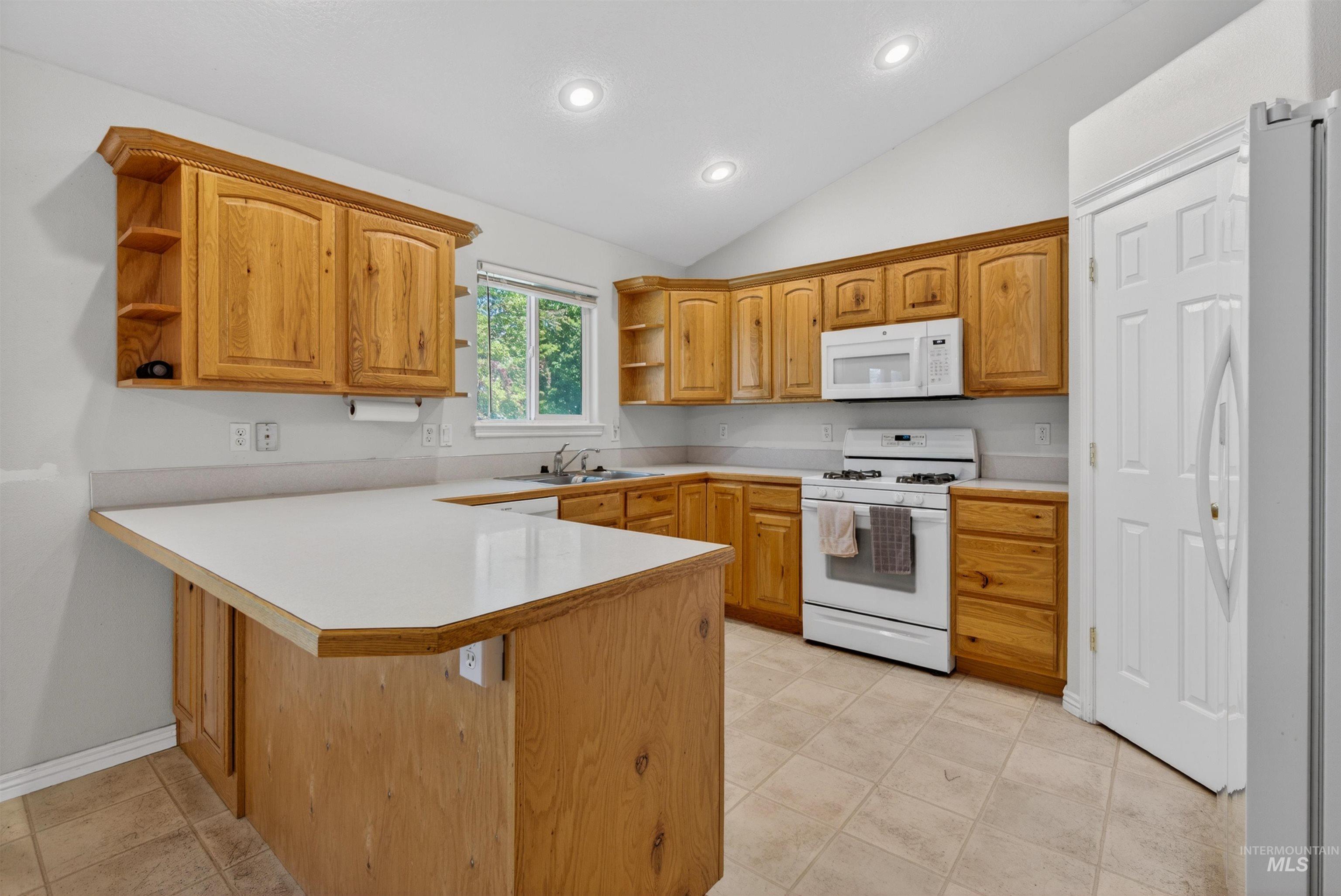 2314 S Wildrye Way, Nampa, Idaho 83686, 3 Bedrooms, 2 Bathrooms, Residential For Sale, Price $450,000,MLS 98984611