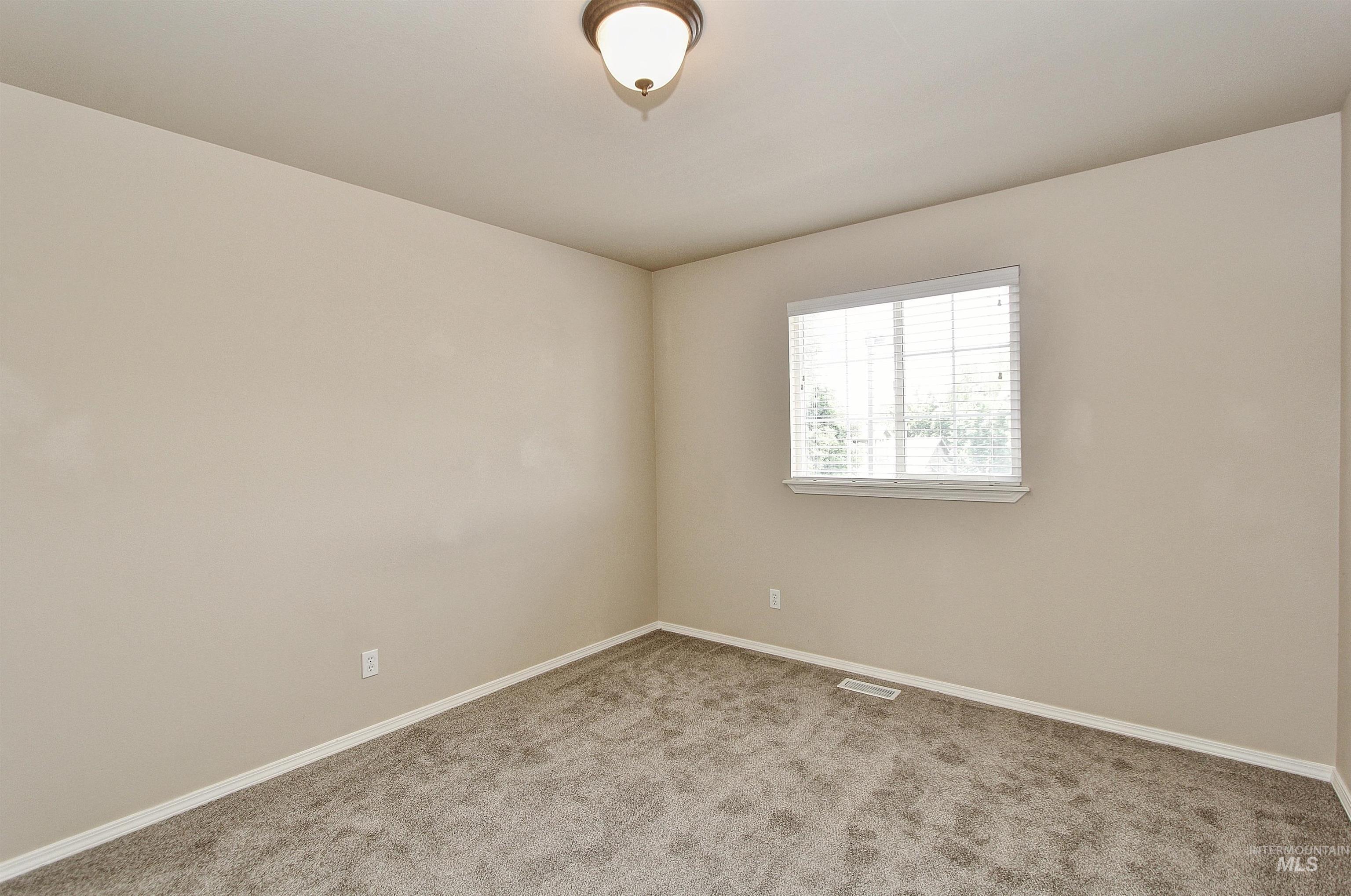 4652 S Whitmore Way, Boise, Idaho 83709, 3 Bedrooms, 2.5 Bathrooms, Residential For Sale, Price $437,500, 98984623