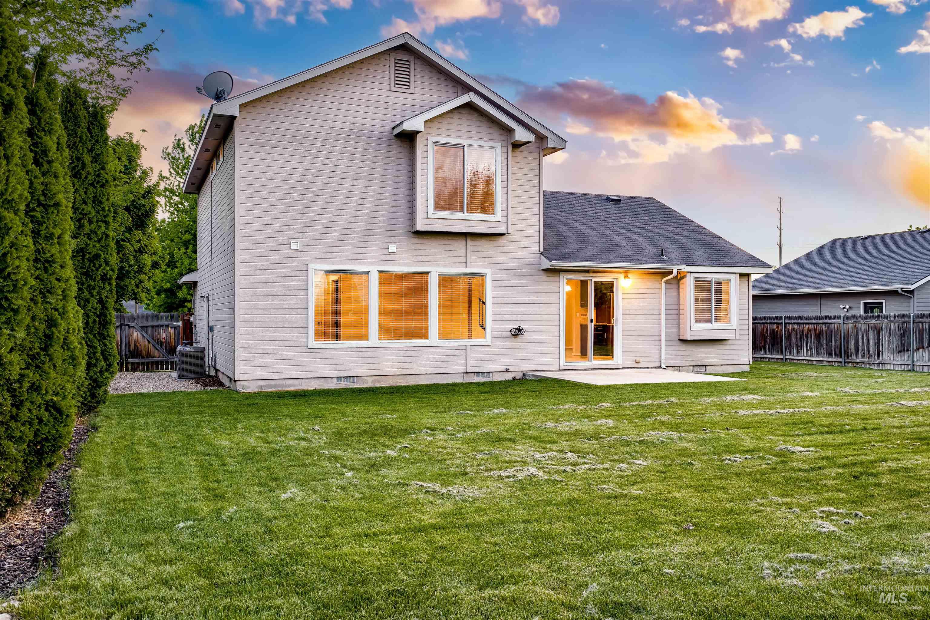 4652 S Whitmore Way, Boise, Idaho 83709, 3 Bedrooms, 2.5 Bathrooms, Residential For Sale, Price $437,500, 98984623