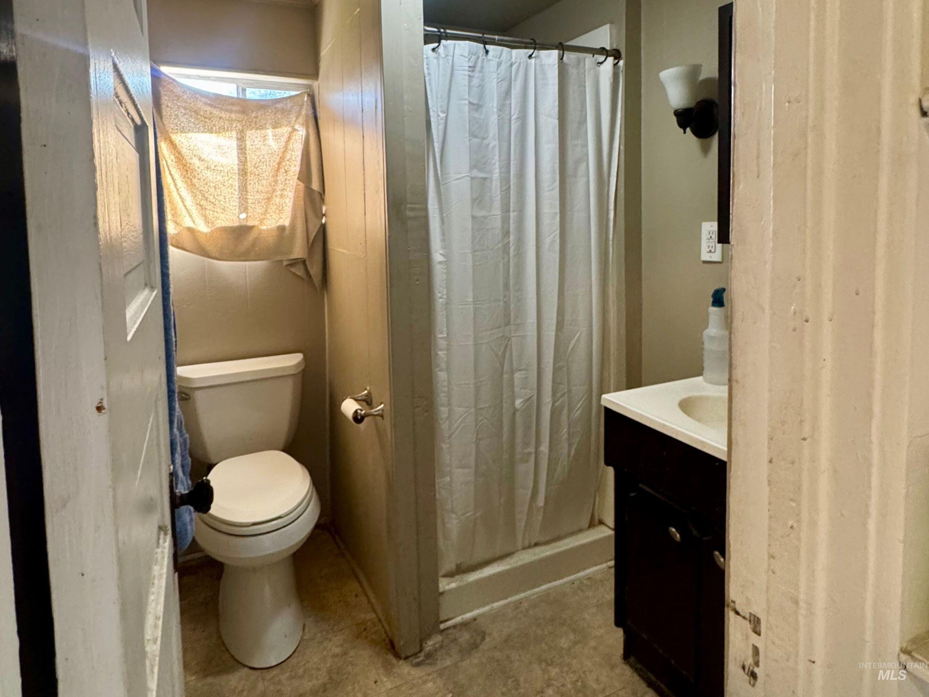138 Quincy St, Twin Falls, Idaho 83301, 2 Bedrooms, 1 Bathroom, Residential For Sale, Price $202,000,MLS 98984625