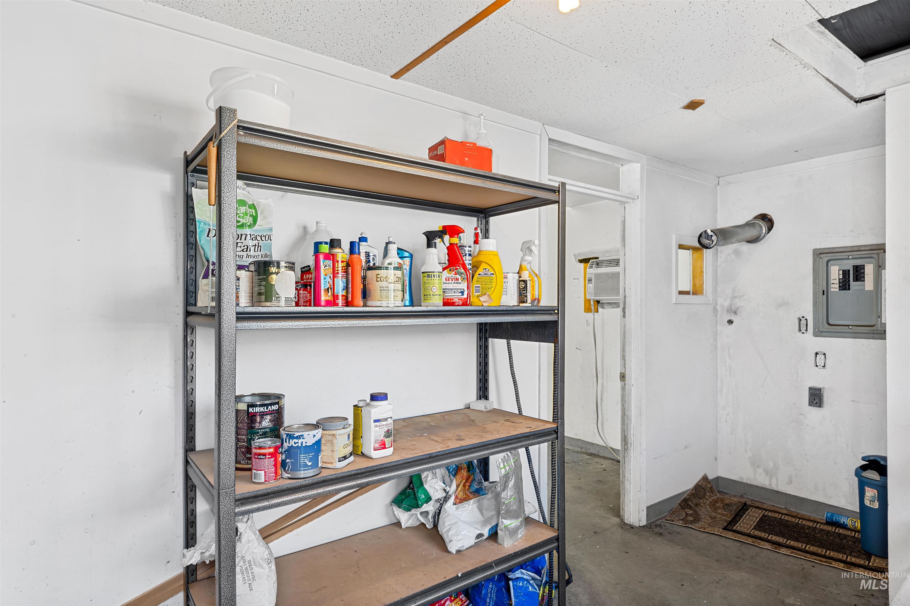 732 4th Street, Clarkston, Washington 99403, 2 Bedrooms, 1 Bathroom, Residential For Sale, Price $250,000, 98984626