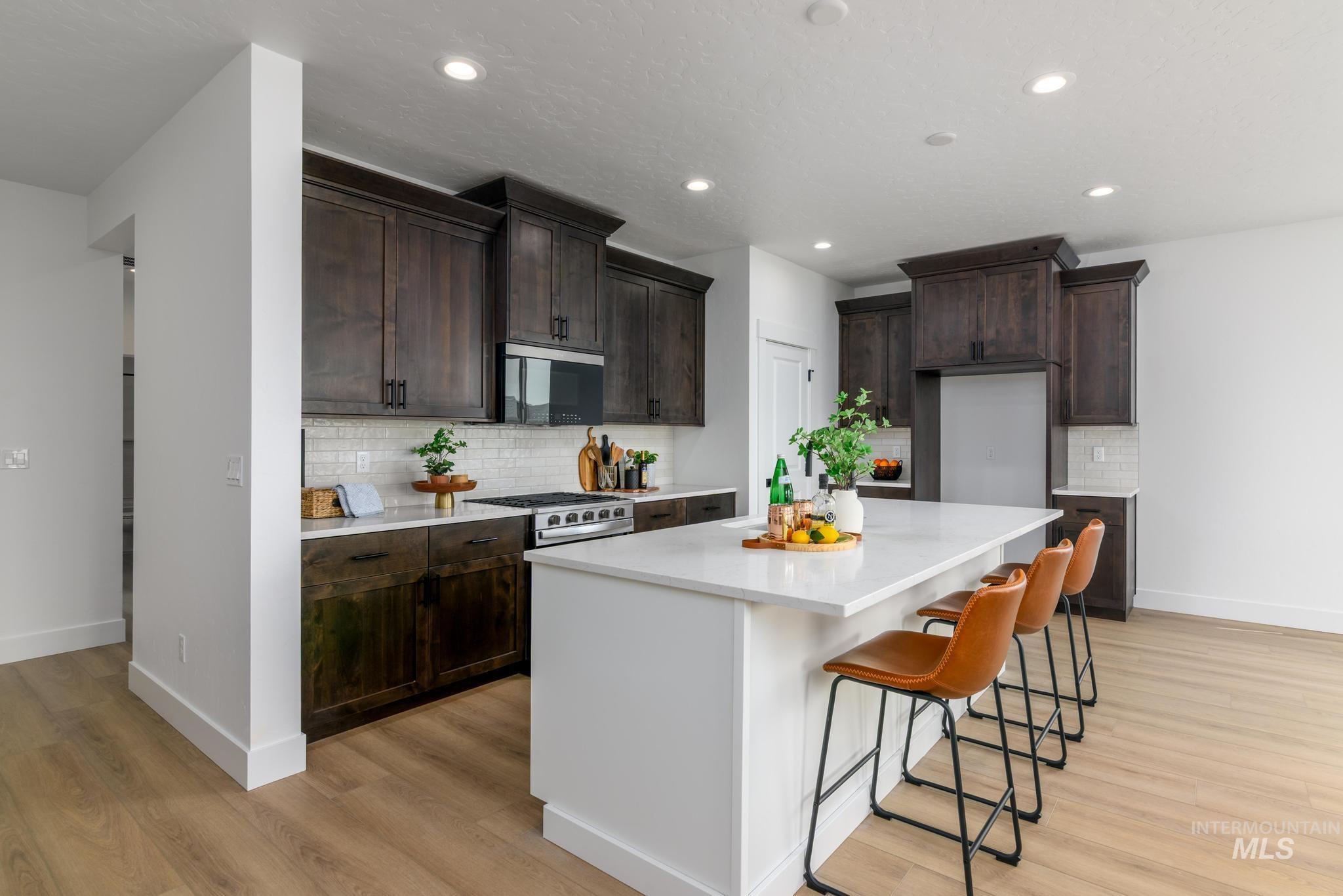 835 Friar Plum St, Middleton, Idaho 83644, 3 Bedrooms, 2 Bathrooms, Residential For Sale, Price $484,000,MLS 98984630