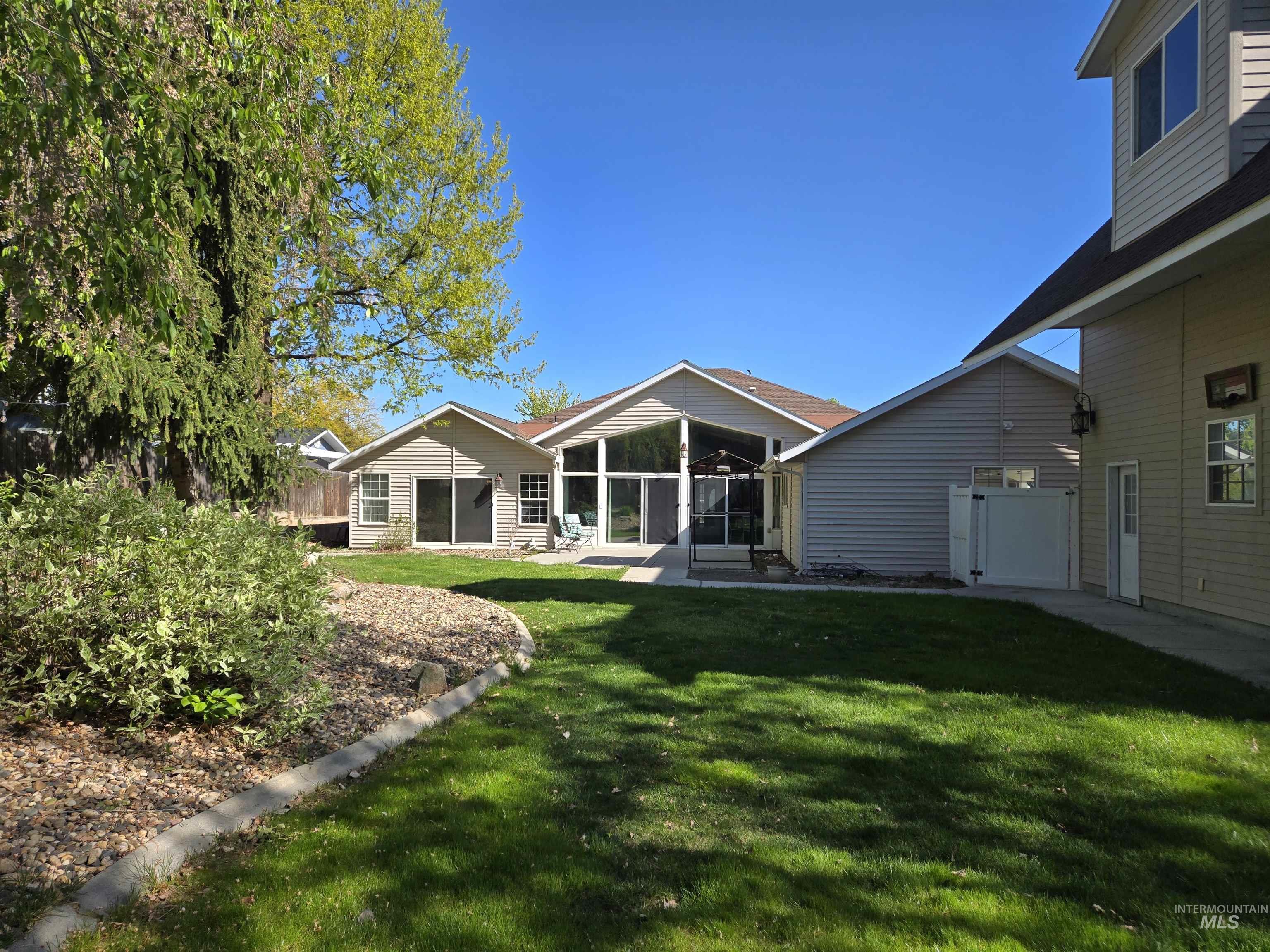 2080 Shelley Dr, Payette, Idaho 83661, 4 Bedrooms, 3 Bathrooms, Residential For Sale, Price $625,000, 98984634