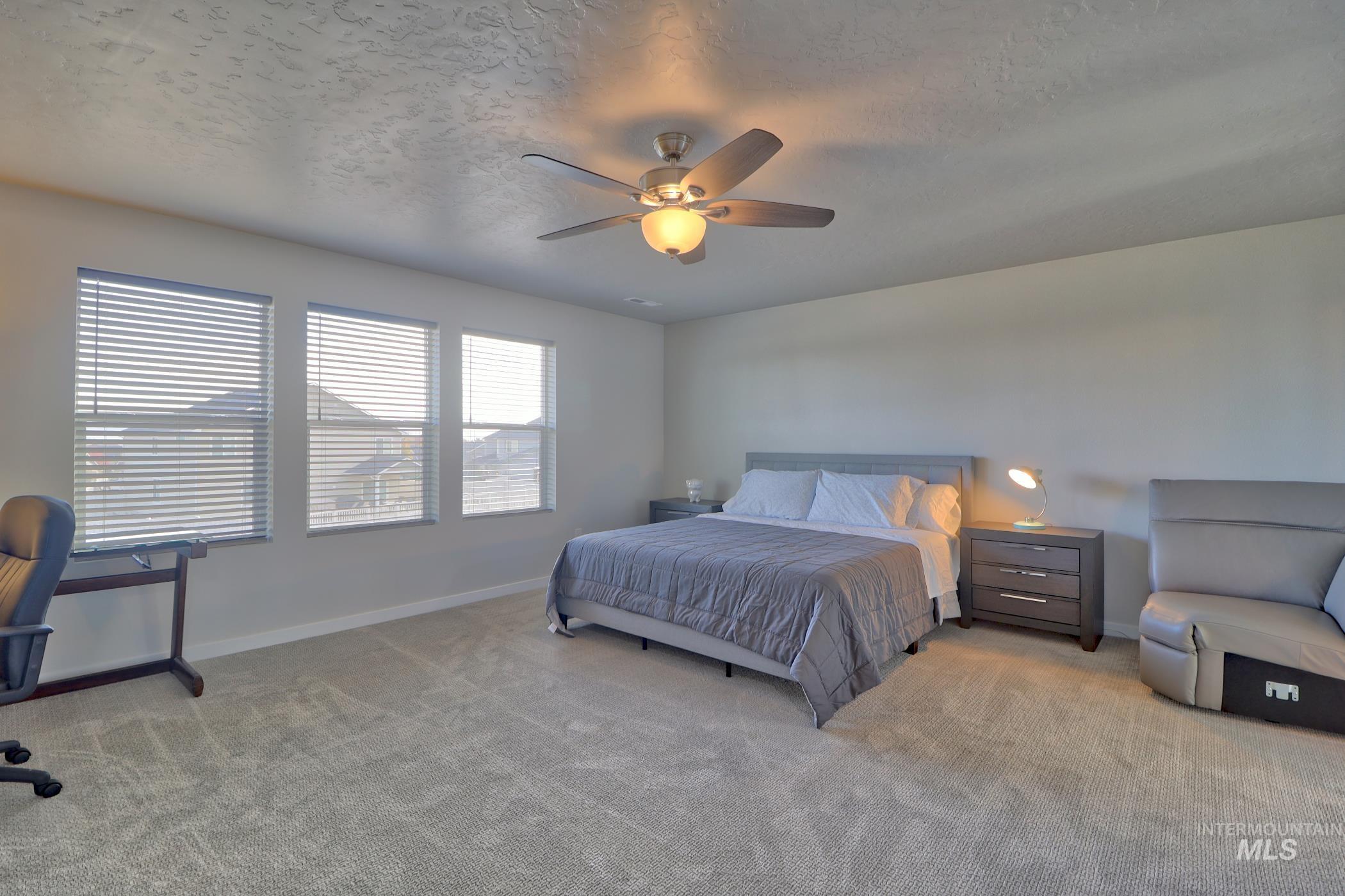 3508 S Edge Rim Way, Meridian, Idaho 83642, 4 Bedrooms, 3 Bathrooms, Residential For Sale, Price $789,000, 98984638