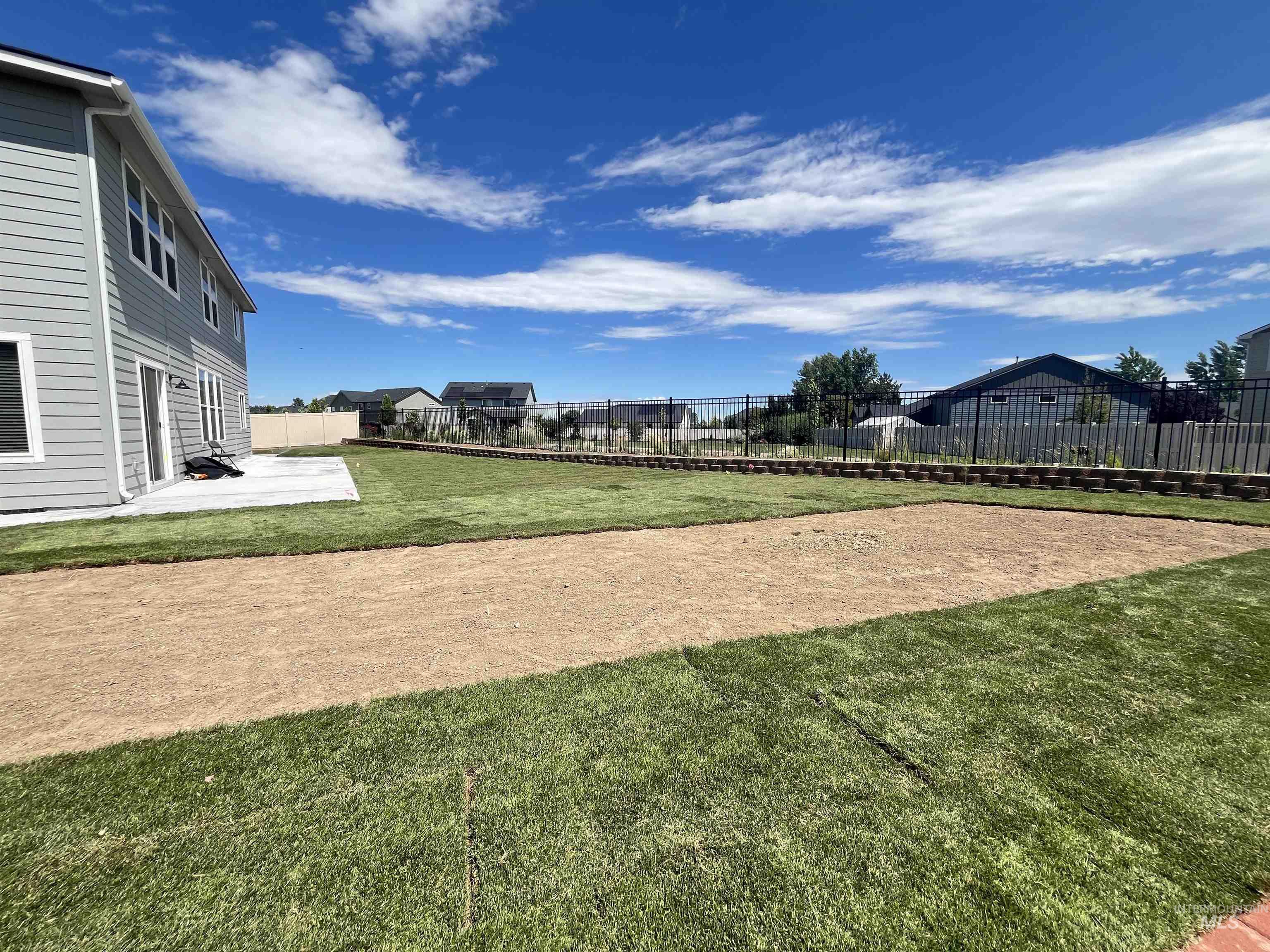 3508 S Edge Rim Way, Meridian, Idaho 83642, 4 Bedrooms, 3 Bathrooms, Residential For Sale, Price $789,000, 98984638