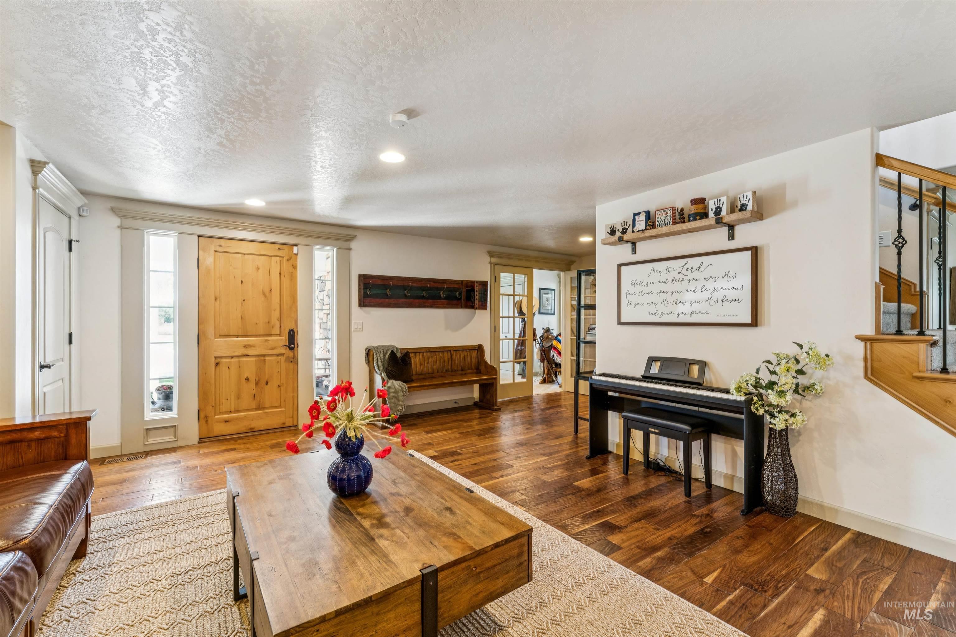 1550 S Artesian Road, Eagle, Idaho 83616, 4 Bedrooms, 3.5 Bathrooms, Residential For Sale, Price $2,290,000,MLS 98984640