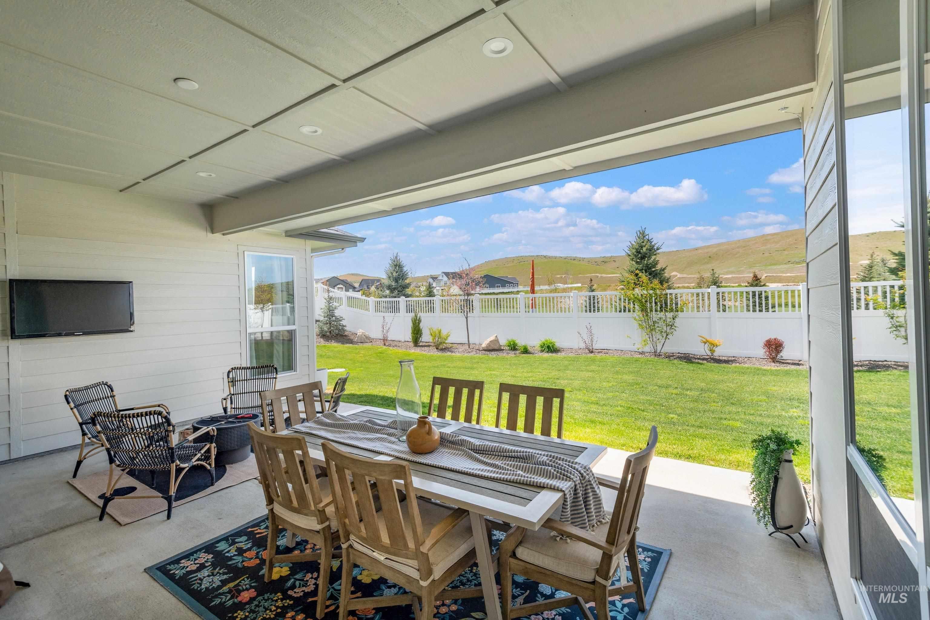 13697 N Sage Grouse Way, Boise, Idaho 83714, 5 Bedrooms, 3 Bathrooms, Residential For Sale, Price $1,250,000, 98984643