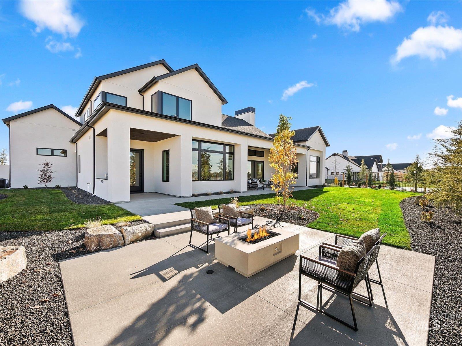 3671 N Harvest Moon Way, Eagle, Idaho 83616, 4 Bedrooms, 3.5 Bathrooms, Residential For Sale, Price $1,948,000,MLS 98984645