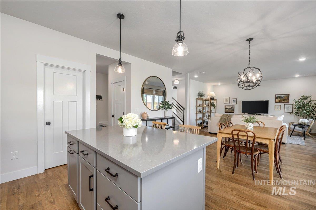 7134 W Storywood St, Boise, Idaho 83709-6263, 4 Bedrooms, 3 Bathrooms, Residential For Sale, Price $599,900,MLS 98984646