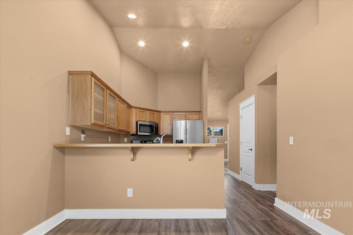 11127 W Springgold, Boise, Idaho 83709, 3 Bedrooms, 2 Bathrooms, Residential For Sale, Price $419,900, 98984651